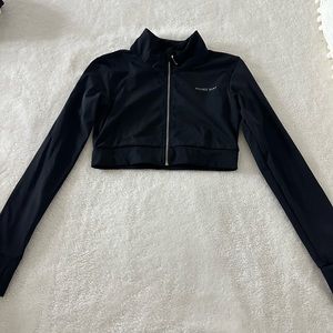 Black Pcheebum S crop sweater for active wear